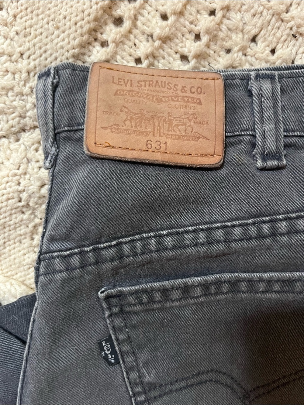Levi's 631 Jeans in Washed Black - 33/32